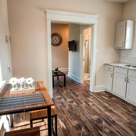 Beautiful Guest House On New Built Home Near Downtown San Antonio Exterior photo